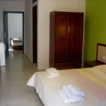 Aparthotel Costas & Chrysoula