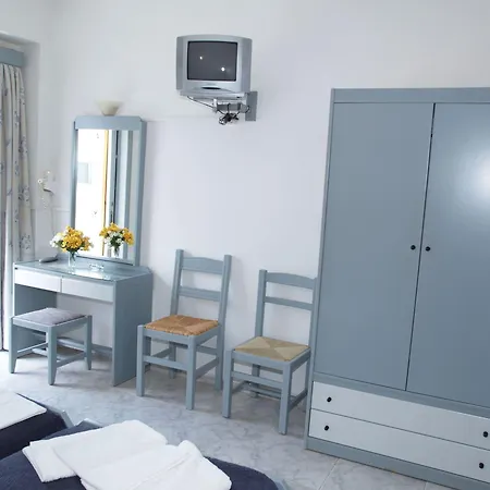 Costas & Chrysoula Aparthotel