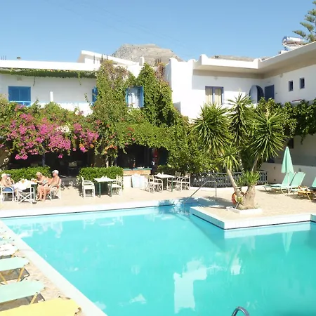 Aparthotel Costas & Chrysoula 3*
